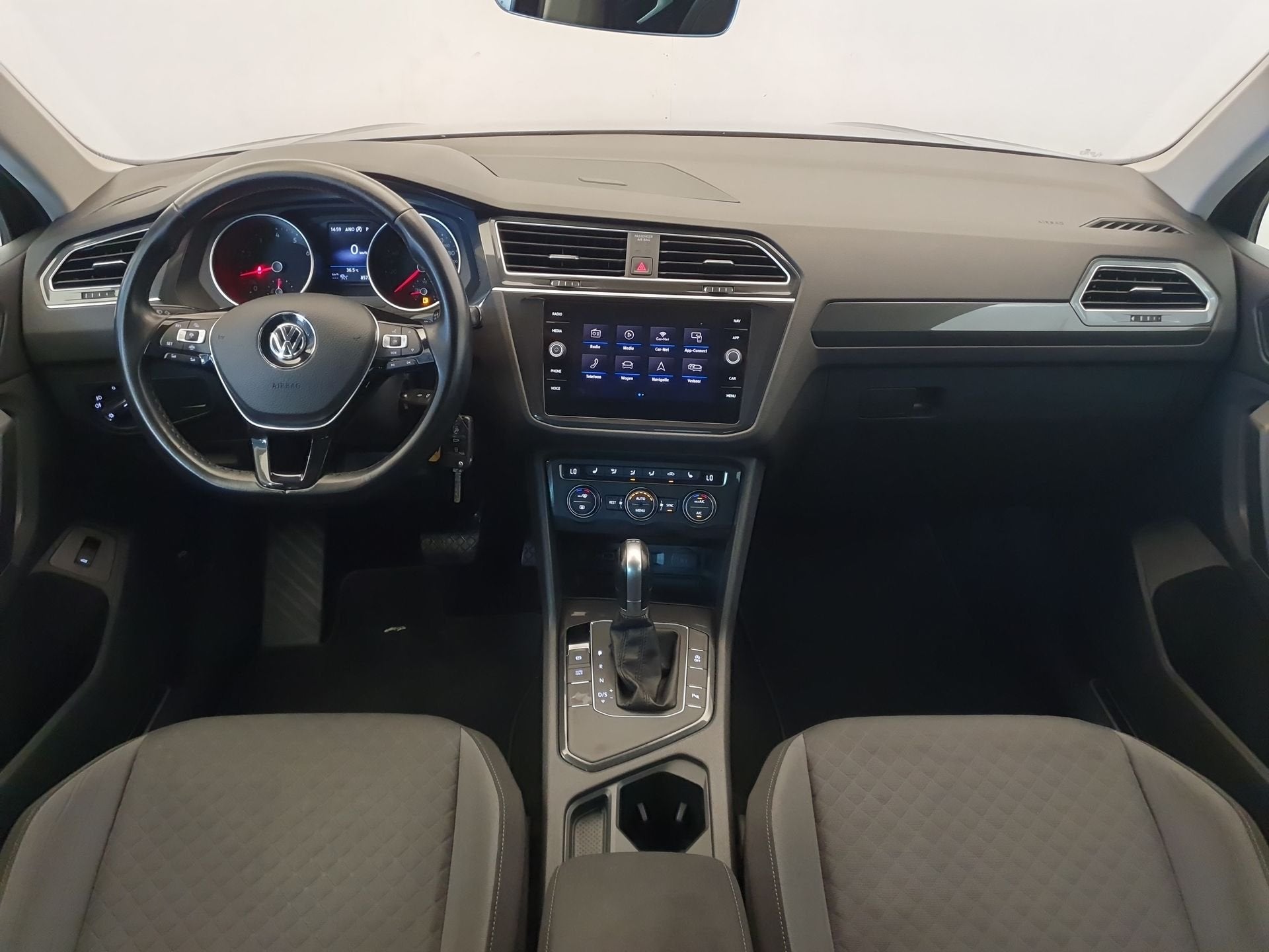 Volkswagen Tiguan 1.5 TSI ACT 150pk DSG/AUT Comfortline Wint, Auto's, Volkswagen, 15 km/l, Gebruikt, Zwart, SUV of Terreinwagen