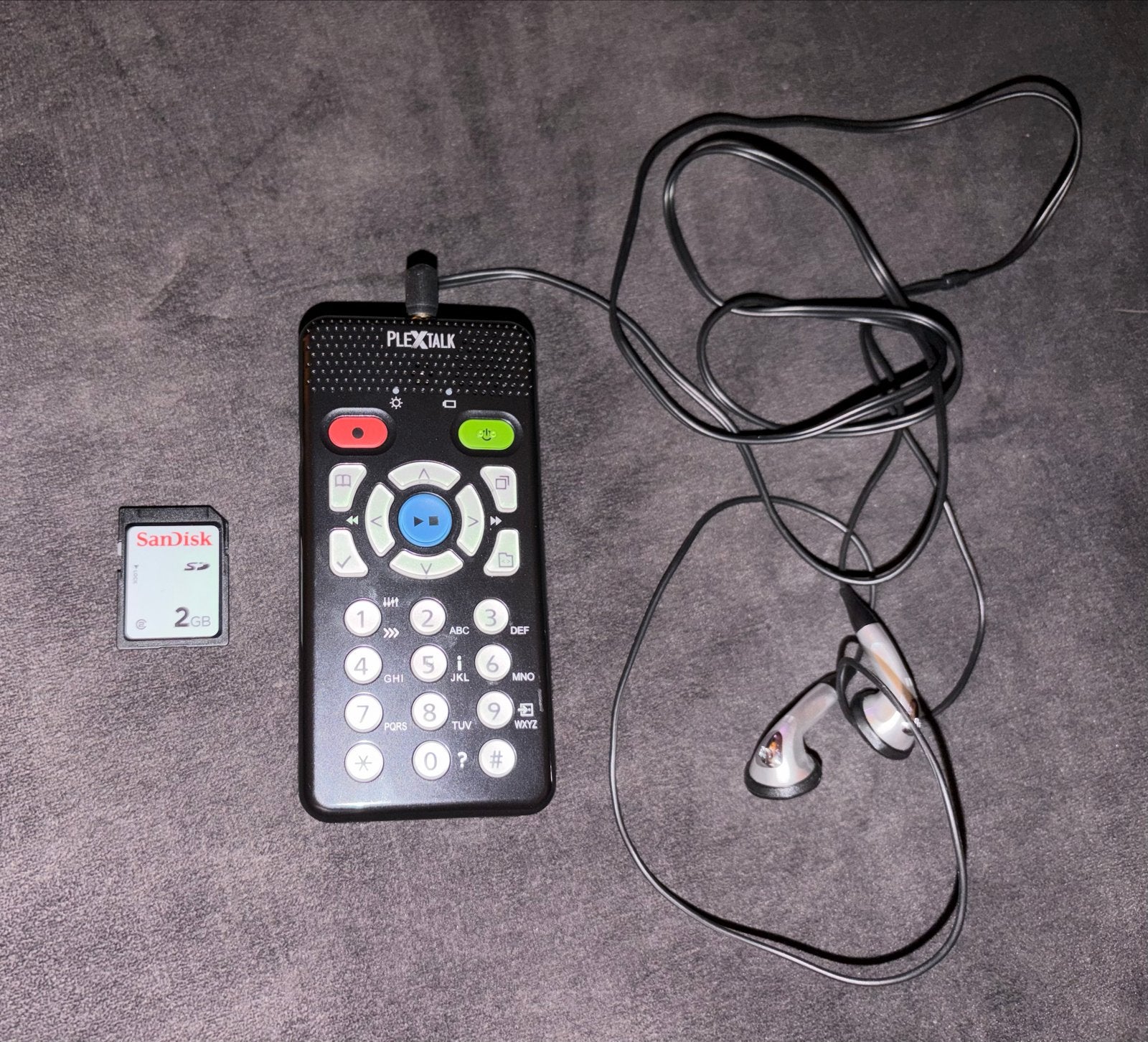 Plextalk Pocket PTP1 met oortjes en SD kaart, Ophalen, Niet werkend, Overige merken, Minder dan 2 GB