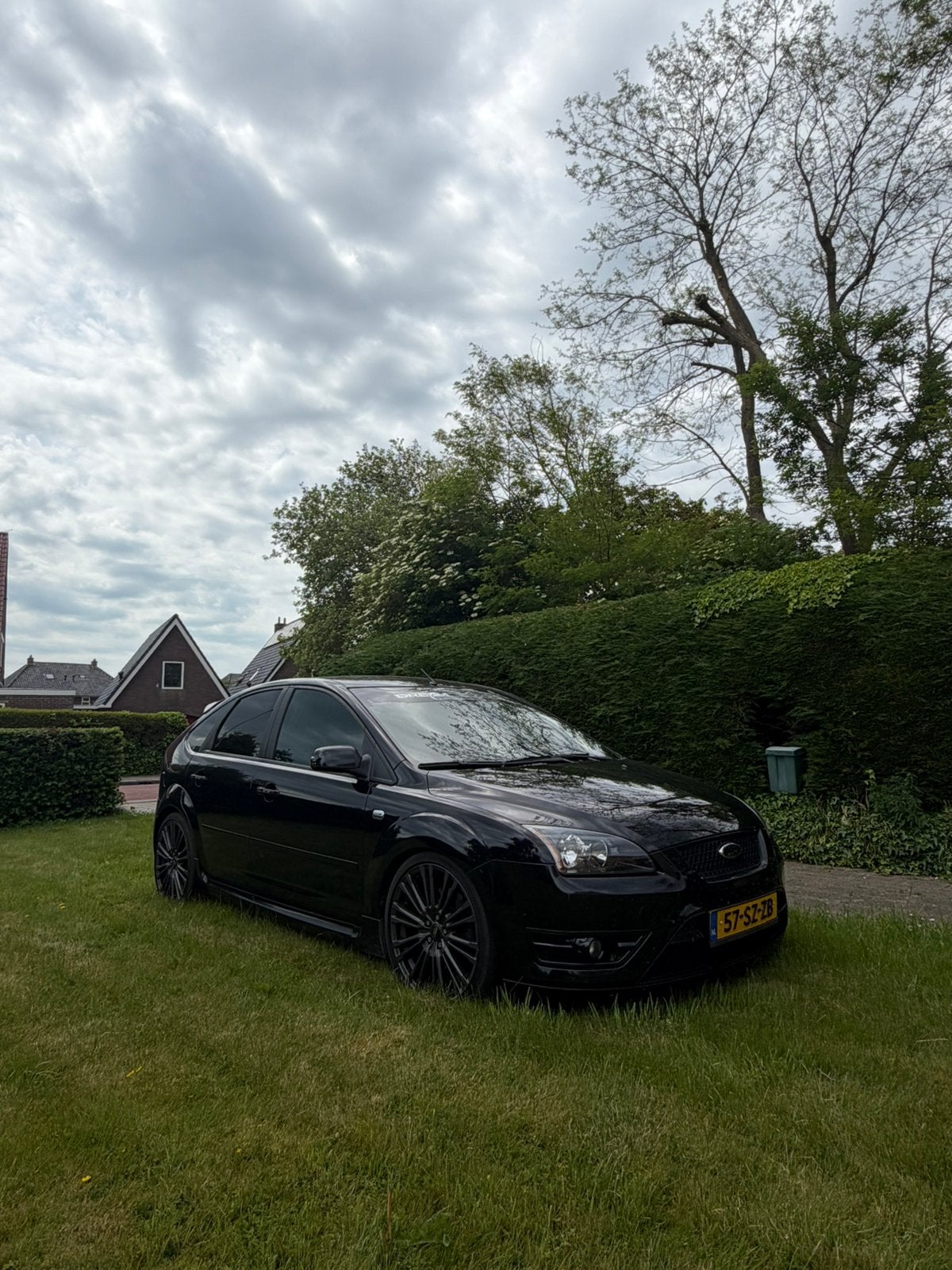 Ford Focus ST 2.5T 300+PK | Nieuwe APK | Leder | blockmod! |, 1337 kg, Handgeschakeld, Particulier, 226 pk
