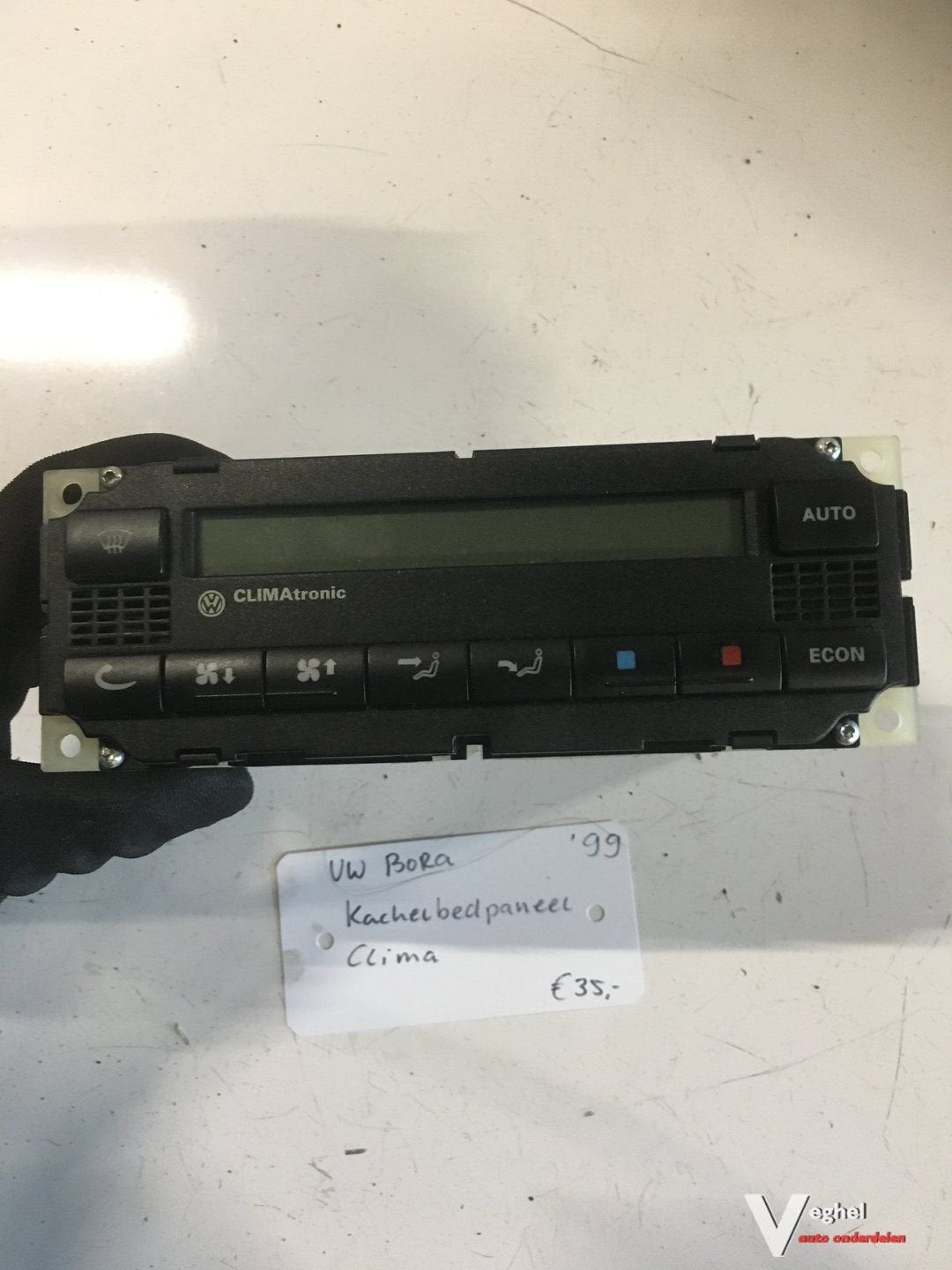 Vw Bora 1.9 Tdi 1999 Kachel bedieningspaneel airco/ clima, Gebruikt, -, -, Ophalen of Verzenden