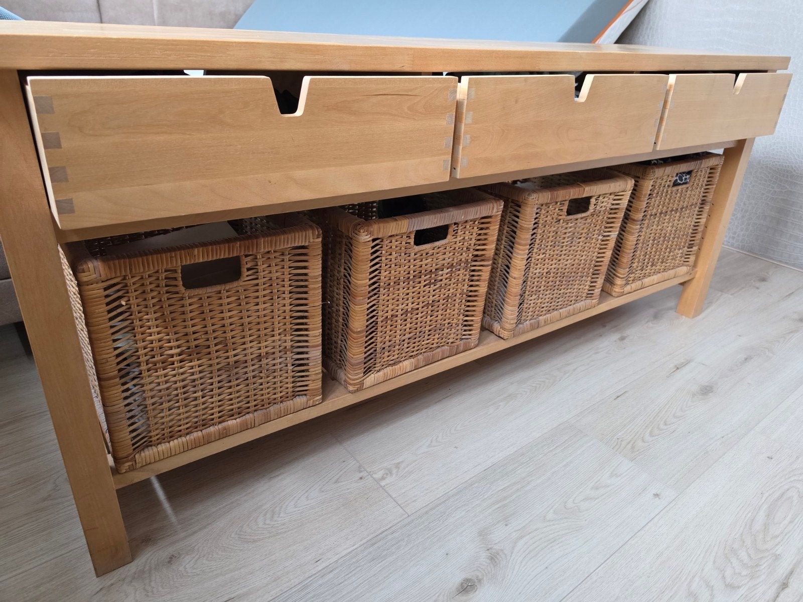 Side table / Kastje met lades en mandjes, Huis en Inrichting, Tafels | Sidetables, Ophalen, Gebruikt, Overige materialen, 150 tot 200 cm