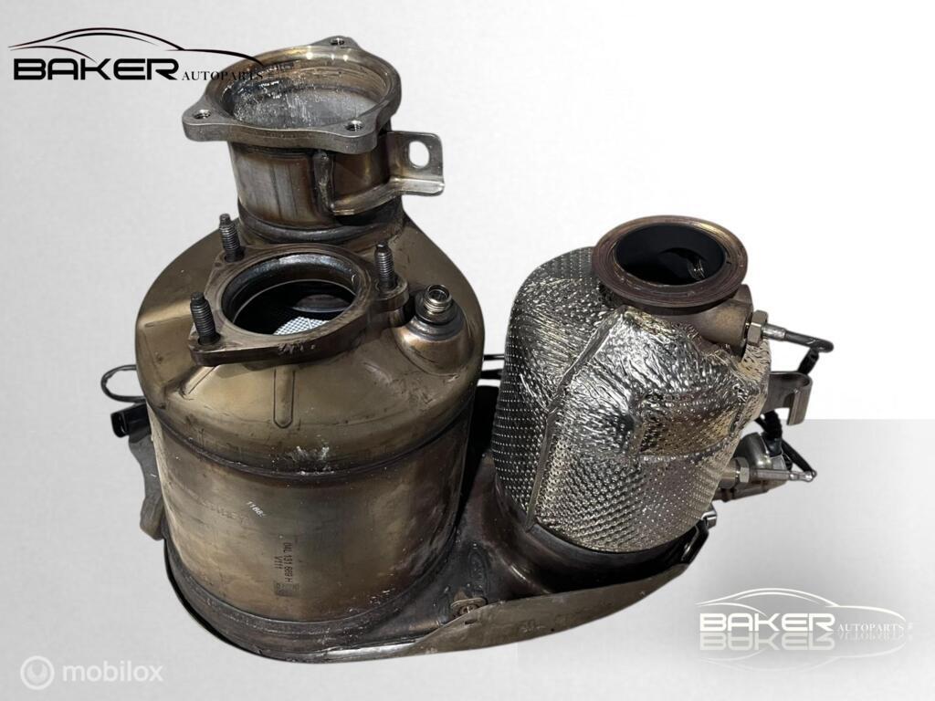 Roetfilter Audi A4 B8 2.0 TDI (08-16) 04L131669H, Audi, Gebruikt, Audi, Ophalen of Verzenden