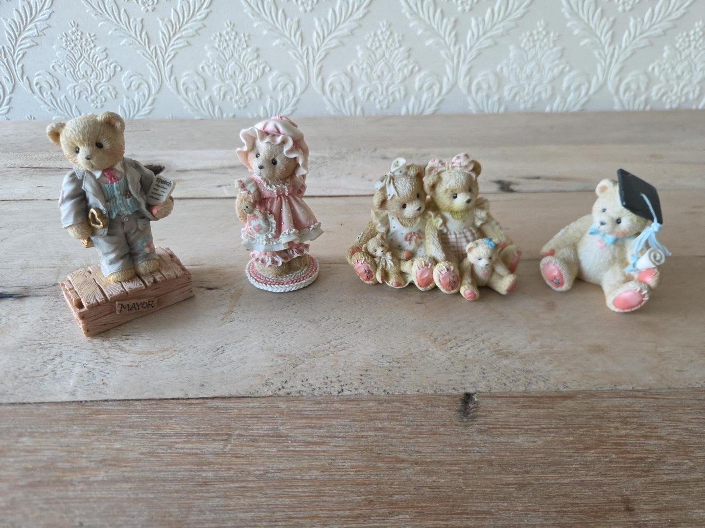 Beeldjes van beren, Priscilla Hillman, Enesco Corporation, Ophalen, Zo goed als nieuw, Dier