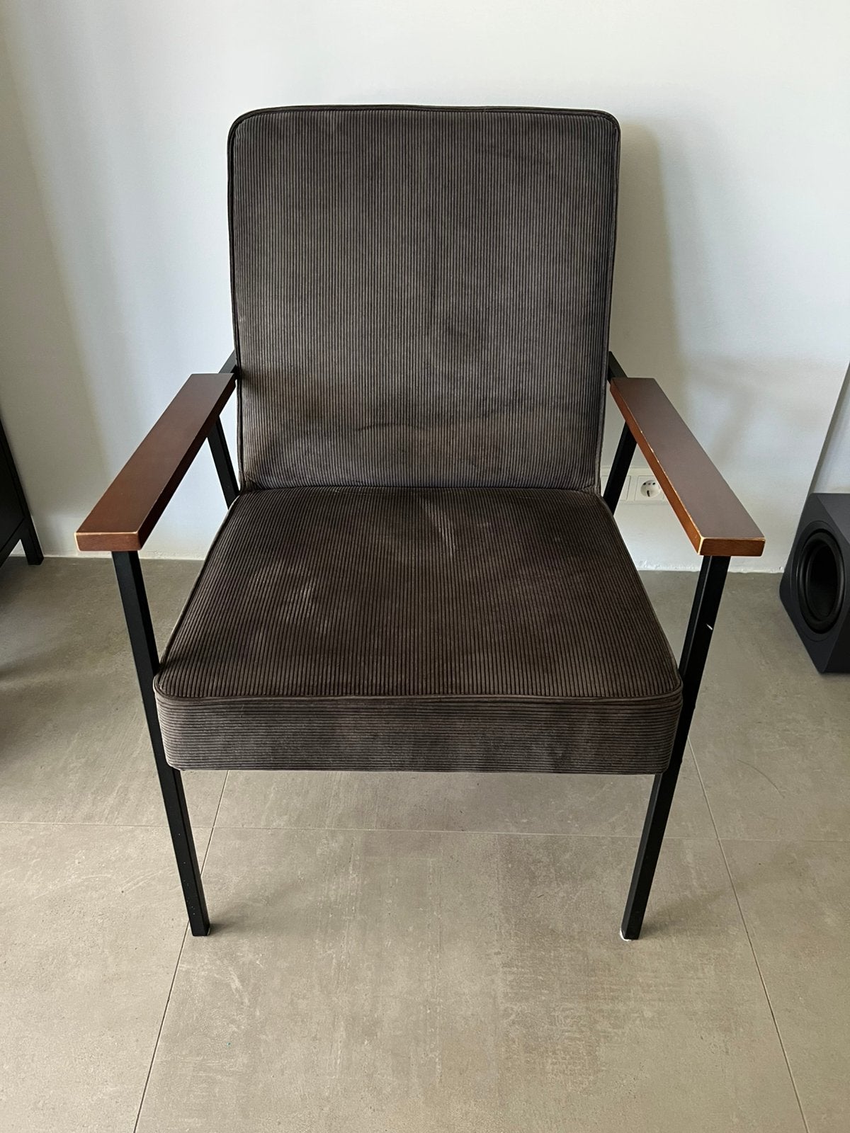 Stoel Woood, Huis en Inrichting, Stoelen, Ophalen, Gebruikt, Grijs, Eén