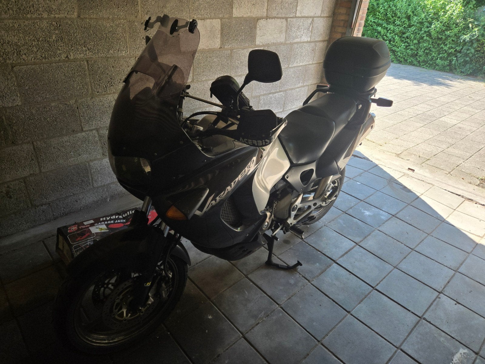 Honda Varadero XL1000V Toermotor met Topkoffer, Motoren, 2 cilinders, Motorrijbewijs A, Gebruikt, Particulier