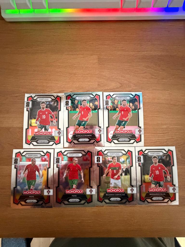 Panini Monopoly Prizm FIFA World Cup 2026 Portugal kaarten, Verzamelen, Sportartikelen en Voetbal, Ophalen of Verzenden, Zo goed als nieuw