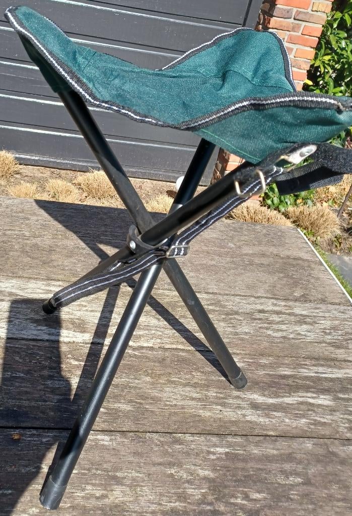 Opvouwbare (camping) kruk, Huis en Inrichting, Krukjes, Ophalen of Verzenden, Gebruikt, Staal