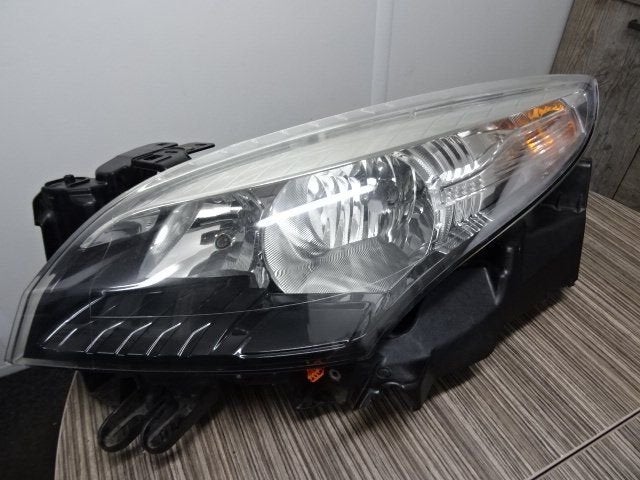 Koplamp Renault Megane bj 2013 links., Gebruikt, -, Renault, Ophalen of Verzenden
