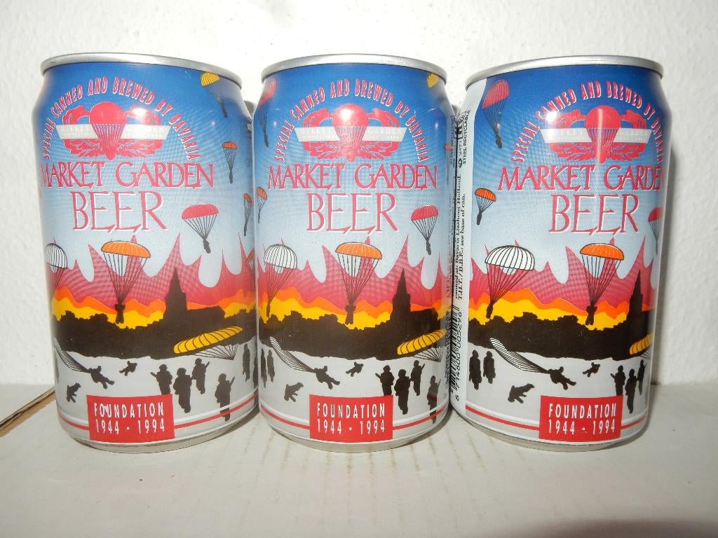 3 MARKET GARDEN Foundation 1944-1994 BAVARIA Bier blikjes, Ophalen of Verzenden, Gebruikt, Overige typen, Bavaria