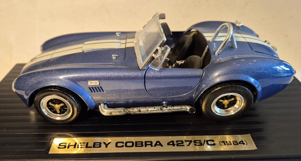 Shelby Cobra 427 S/C Modelauto 1: 18, Ophalen of Verzenden, Zo goed als nieuw, Motor, Overige merken