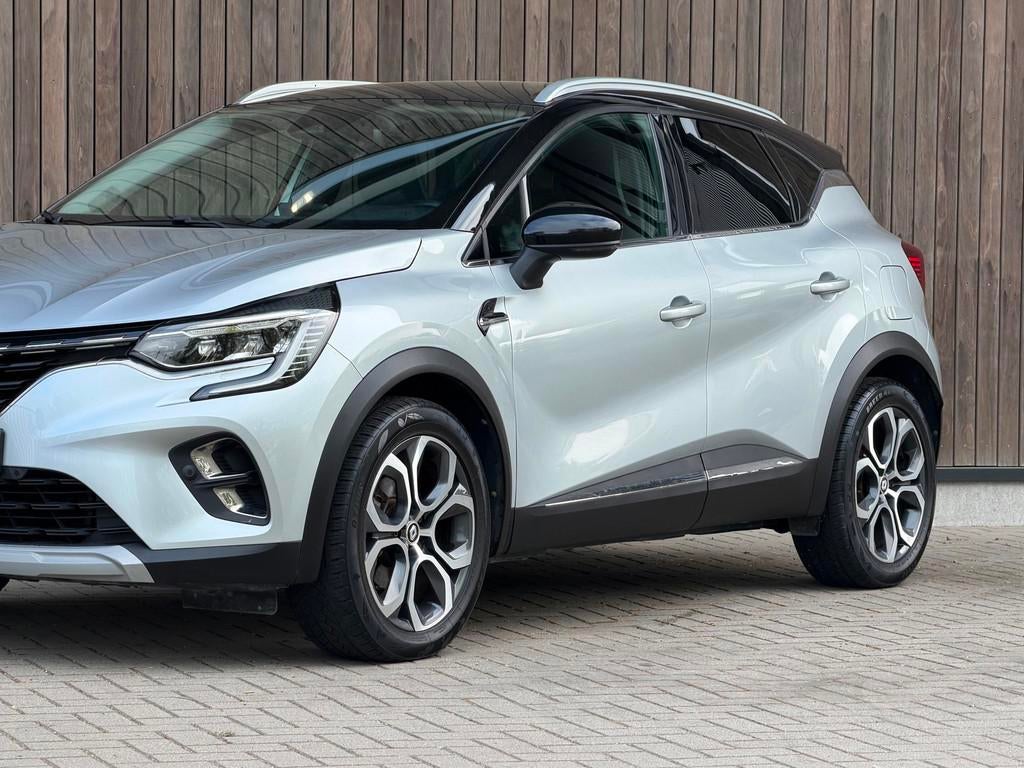 Renault Captur 1.6 E-Tech Plug-in Hybrid 160 Intens, 77 km/l, 4 cilinders, Leder en Stof, 104 min