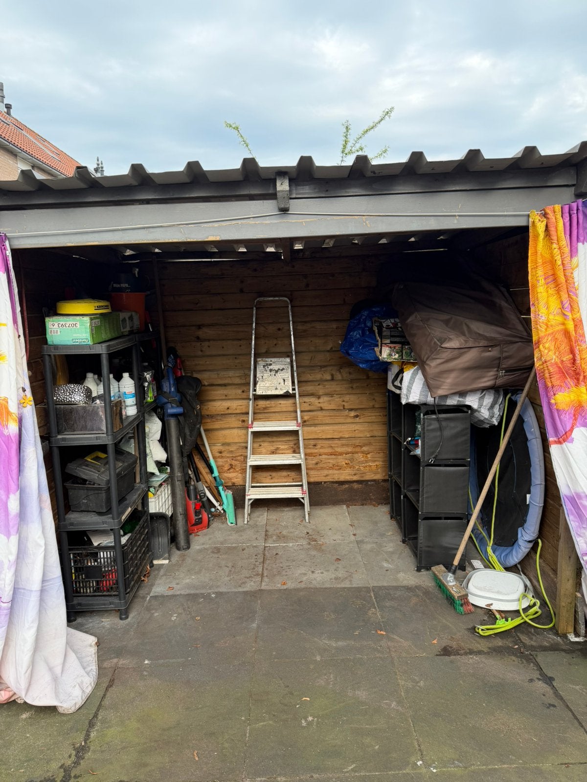Tuinberging/ overkapping met metalen platen, Tuin en Terras, Overkappingen, Ophalen, Zo goed als nieuw