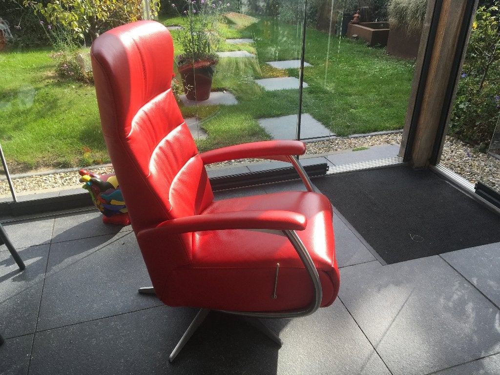 Relaxstoel draaibaar rood leer, Ophalen, Gebruikt, 50 tot 75 cm, Leer