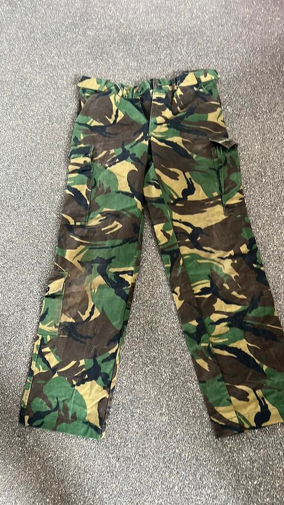 Gvt broek maat M, Verzamelen, Militaria | Algemeen, Ophalen of Verzenden, Landmacht, Nederland, Kleding of Schoenen