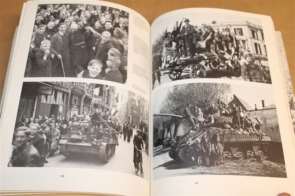 De Canadezen in Nederland — Bevrijdingsalbum 1944-1945, Verzenden, Tweede Wereldoorlog, Gelezen, Overige onderwerpen