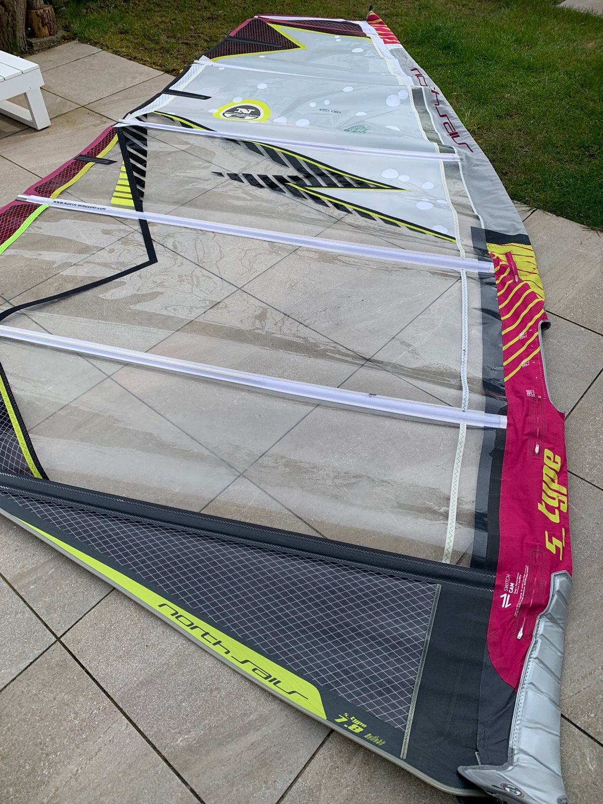 Windsurfset North S-type zijlen met giek, Ophalen, Zo goed als nieuw, Wingsurf-wing