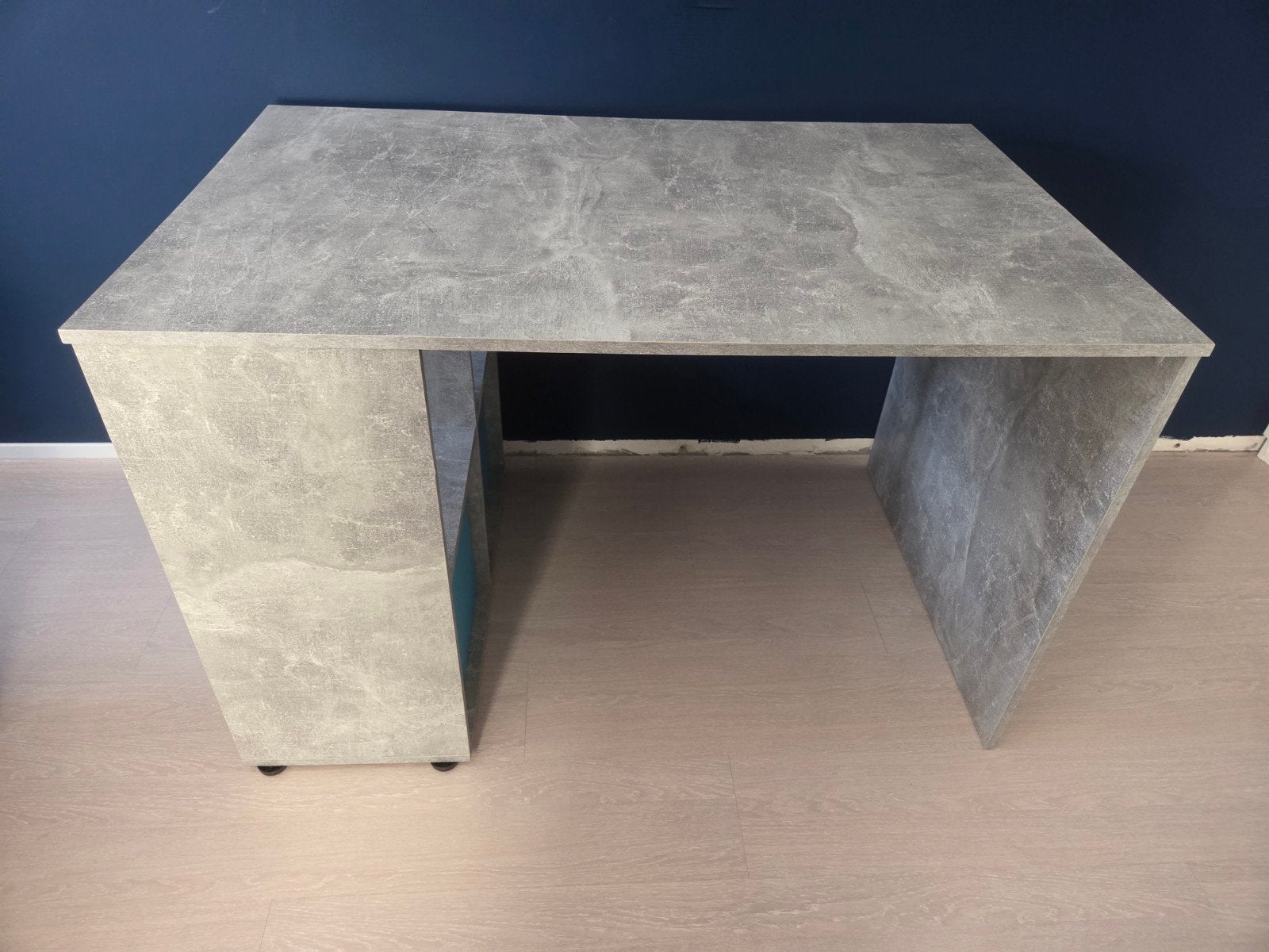 Grijze Bureau, Huis en Inrichting, Ophalen
