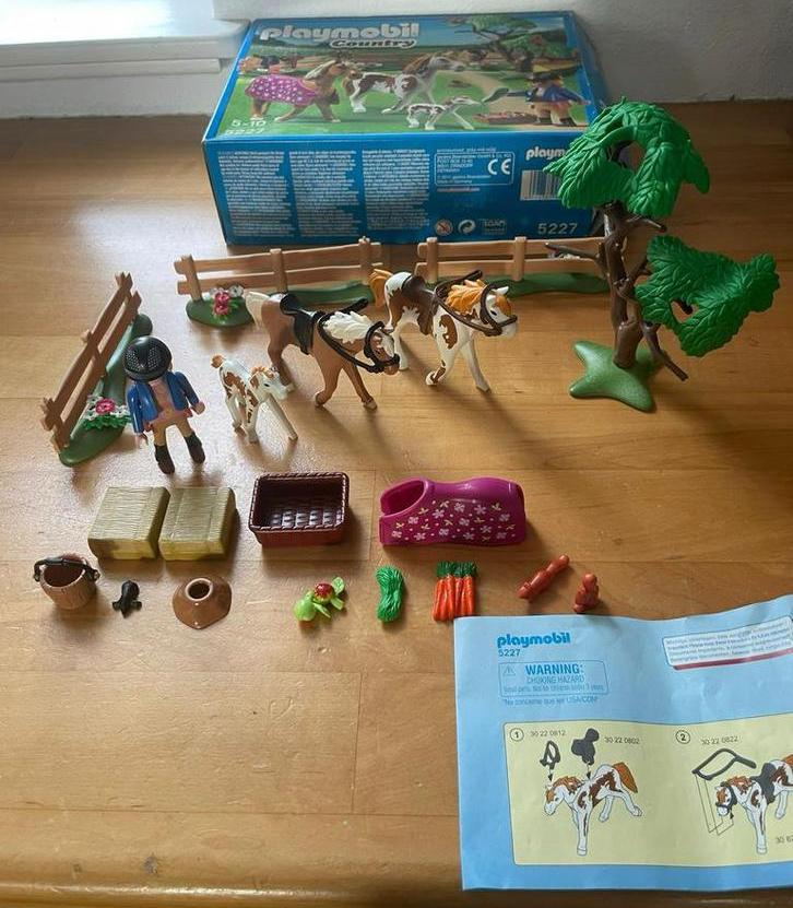Playmbil 5227 Paardenwei, complete set, Ophalen of Verzenden, Zo goed als nieuw