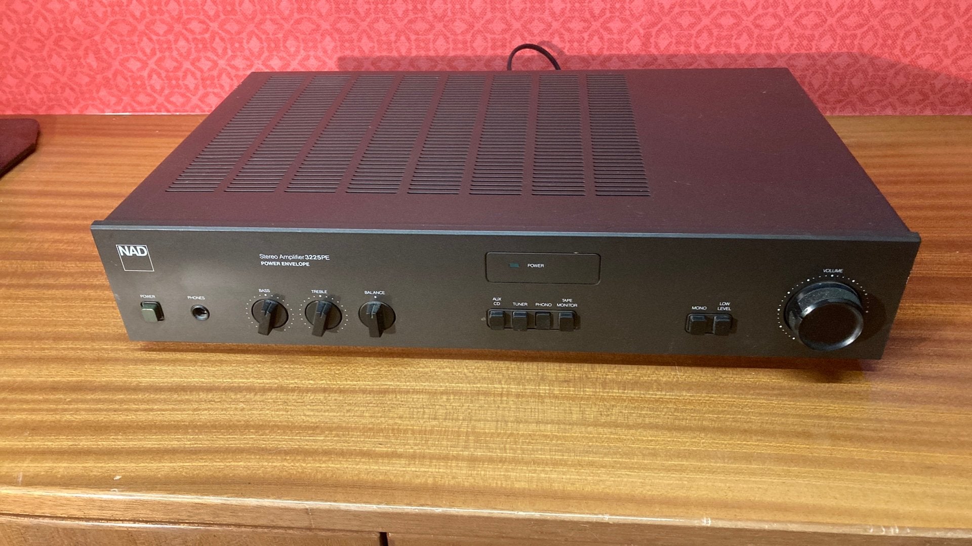 NAD versterker 3225PE, Ophalen of Verzenden, Zo goed als nieuw, Audio