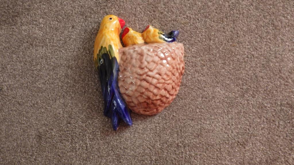 mooie wandhanger van keramiek (vogel met jongen), Ophalen of Verzenden, Gebruikt, Decoratieobject