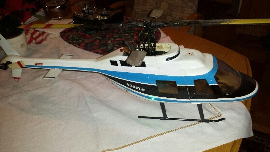 T-Rex 450 Alu, Jetranger, Hobby en Vrije tijd, Ophalen of Verzenden, Zo goed als nieuw, Elektro, Helikopter