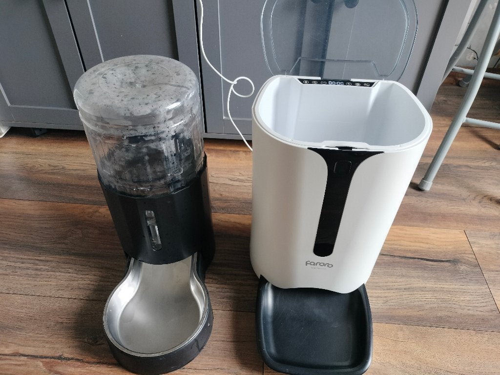 Automatische voer- en drinkbak voor huisdieren, Ophalen, Automatisch, Zo goed als nieuw