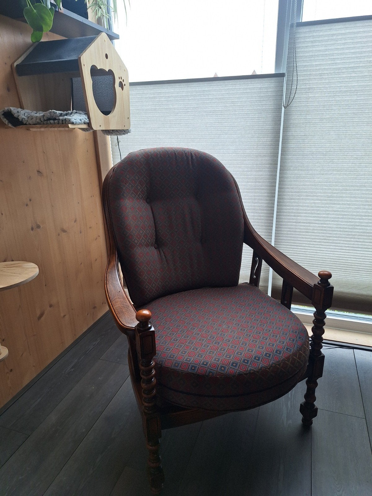 Mooie antieke stoel in goede staat, Ophalen