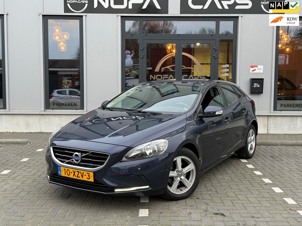 Volvo V40 1.6 D2 Kinetic|Camera|Nap|Pdc, Voorwielaandrijving, Euro 5, 28 km/l, Gebruikt