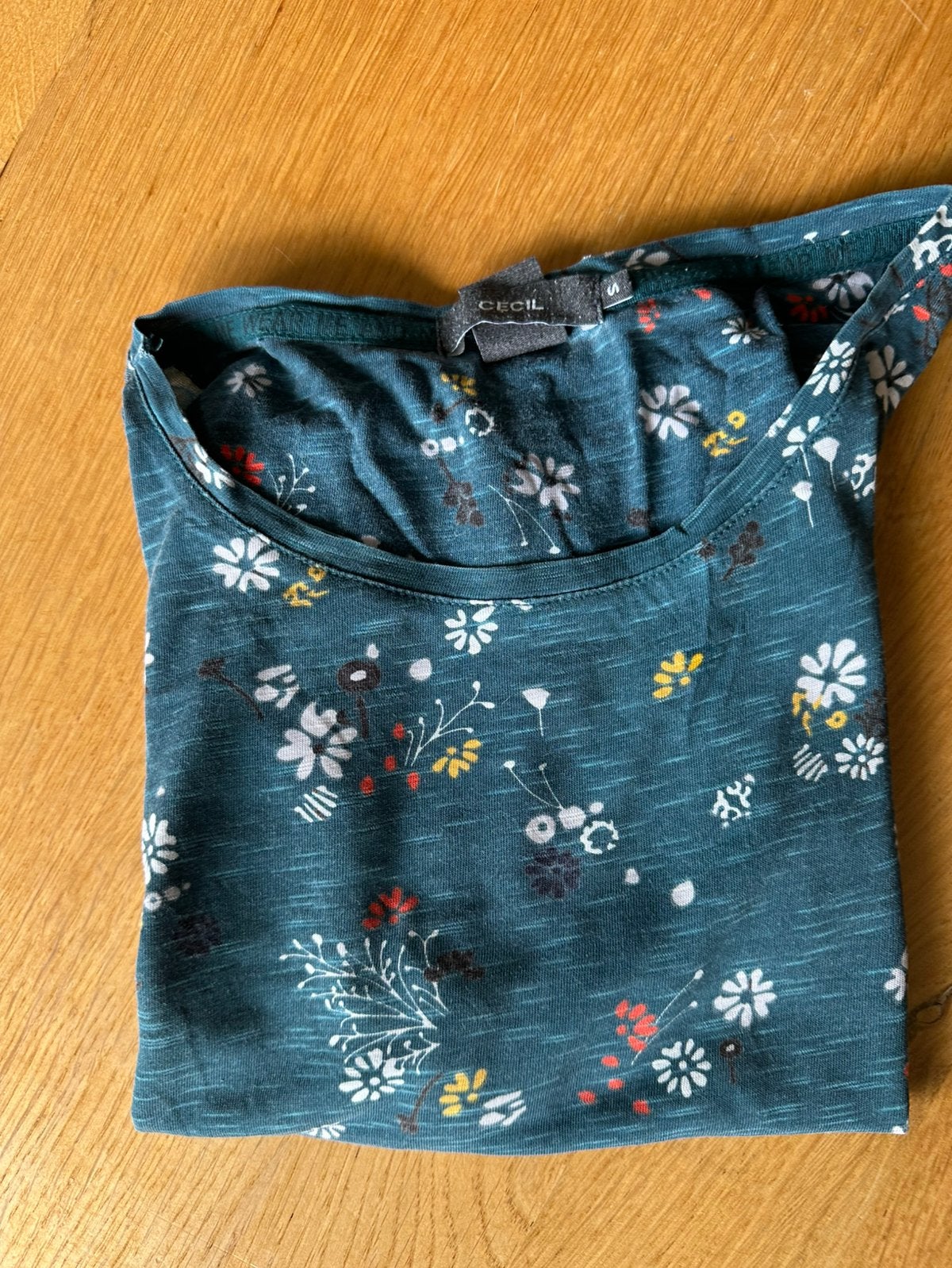 Leuk shirtje Maat S, Ophalen of Verzenden, Zo goed als nieuw, Groen, Korte mouw