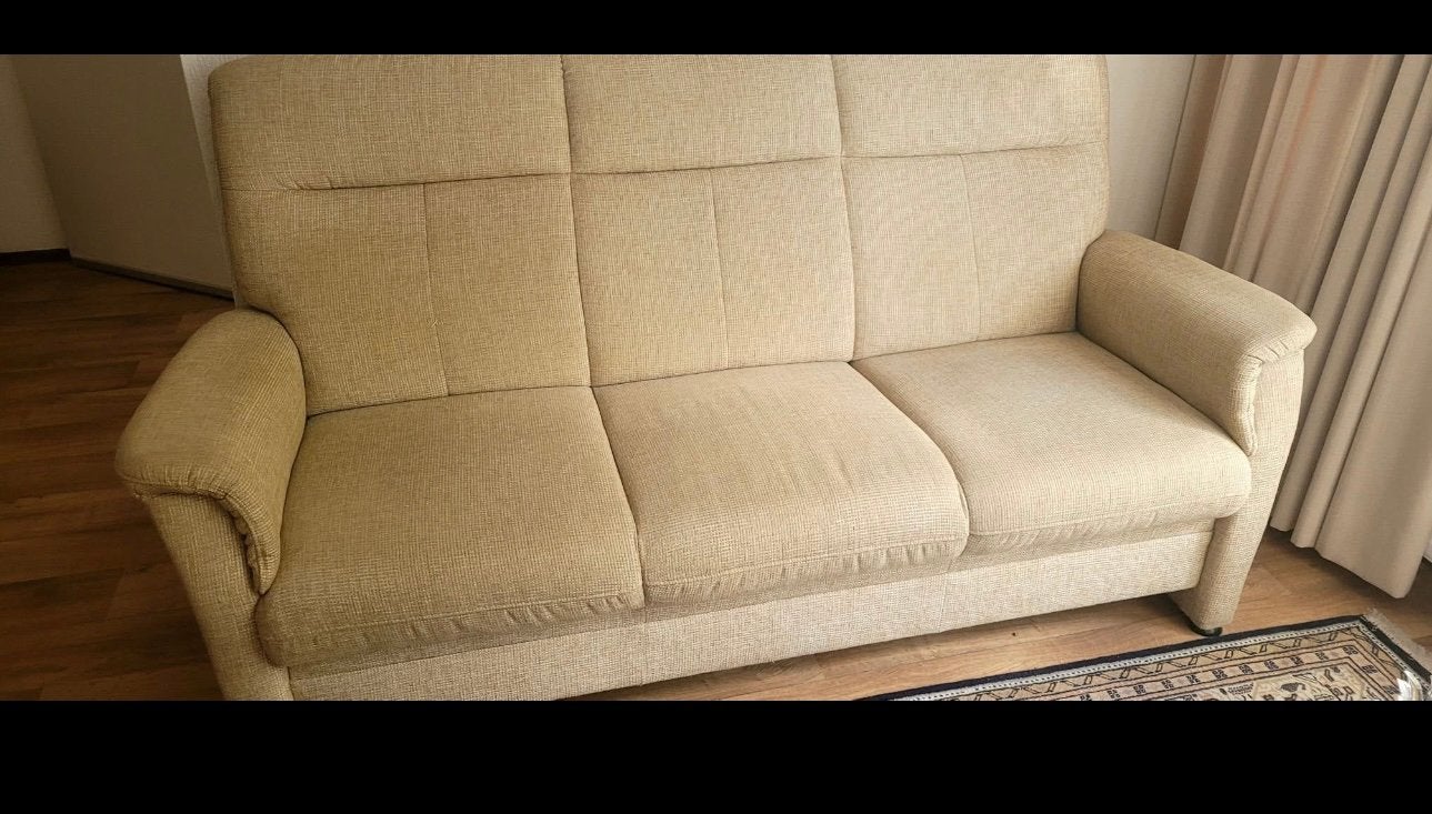 Comfortabele senior 3-zitsbank in beige stof, Ophalen, Gebruikt, Driepersoons, 75 tot 100 cm
