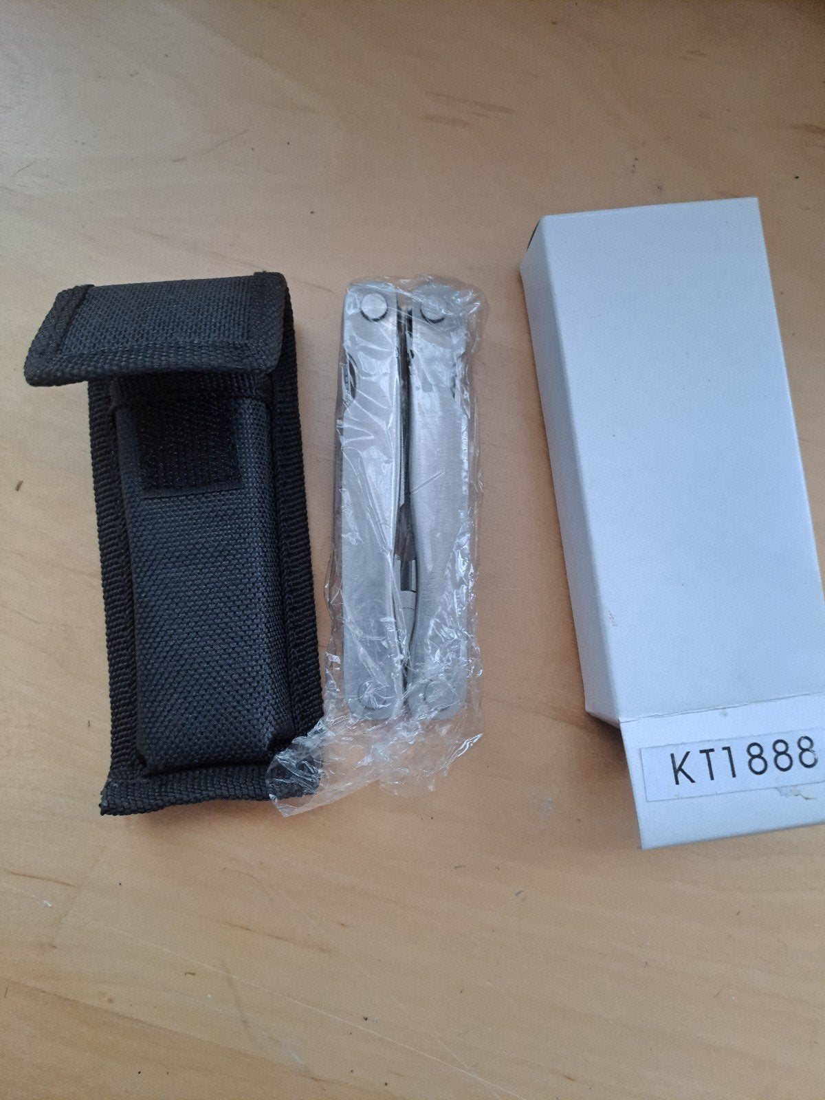Multitool met tang, mes, zaag en schroevendraaiers, Ophalen of Verzenden, Kmp, Info@dumpshop.nl, Vldg