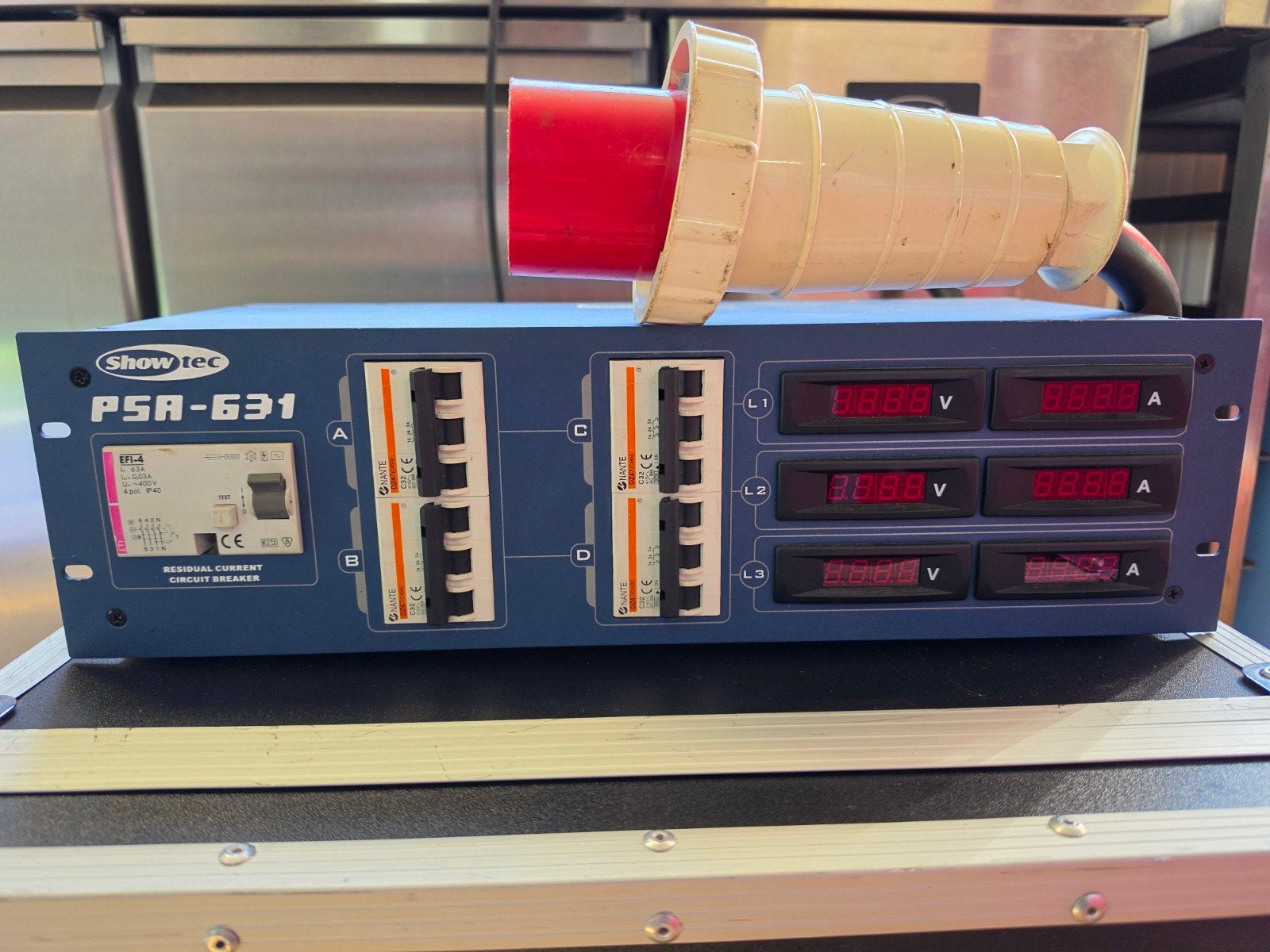 Showtec PSA-631 Krachtstroomverdeler 3x63A naar 4x32A, Ophalen of Verzenden, Zo goed als nieuw, Overige merken, Overige typen