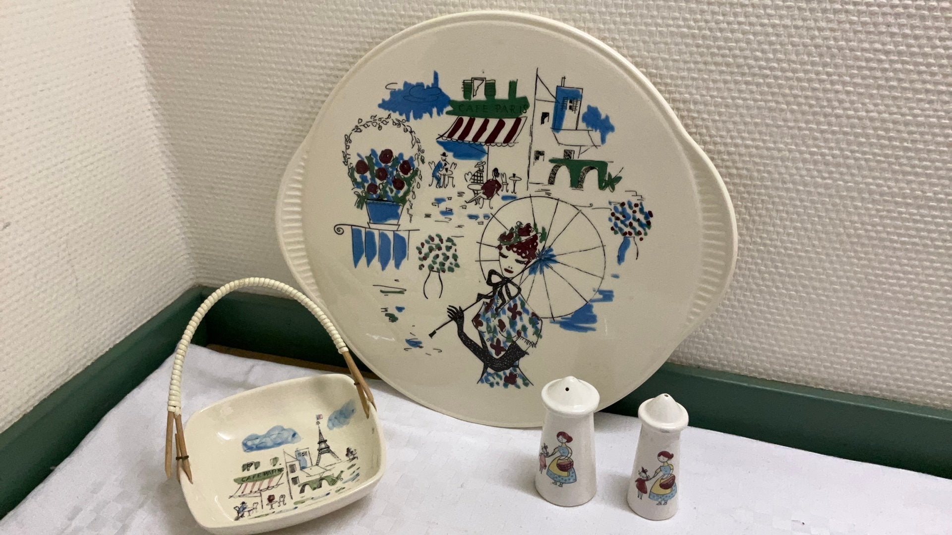 Dom keramiek, vintage, taartschaal, zout en peper,, Antiek en Kunst, Ophalen of Verzenden