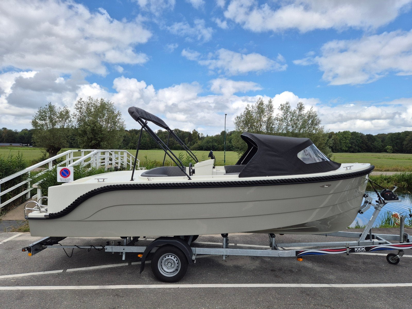Prachtige Dreamliner 620 met 30pk Honda evt. Trailer, Ophalen, Tender, Zo goed als nieuw, Rondzit