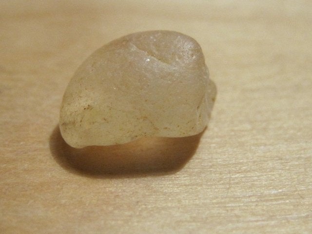 min. 3x ruwe edelsteen TOPAAS (5), Verzenden, Mineraal