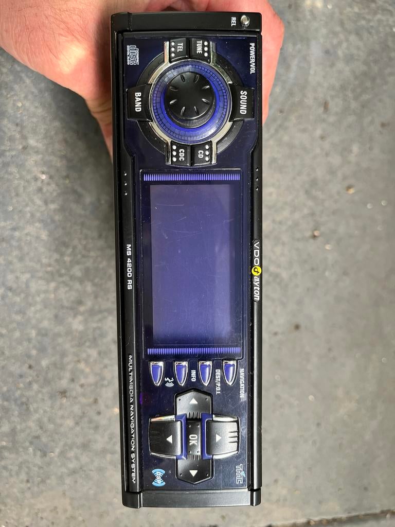 VDO Dayton MS 4200 RS autoradio met cd speler, Ophalen, Gebruikt