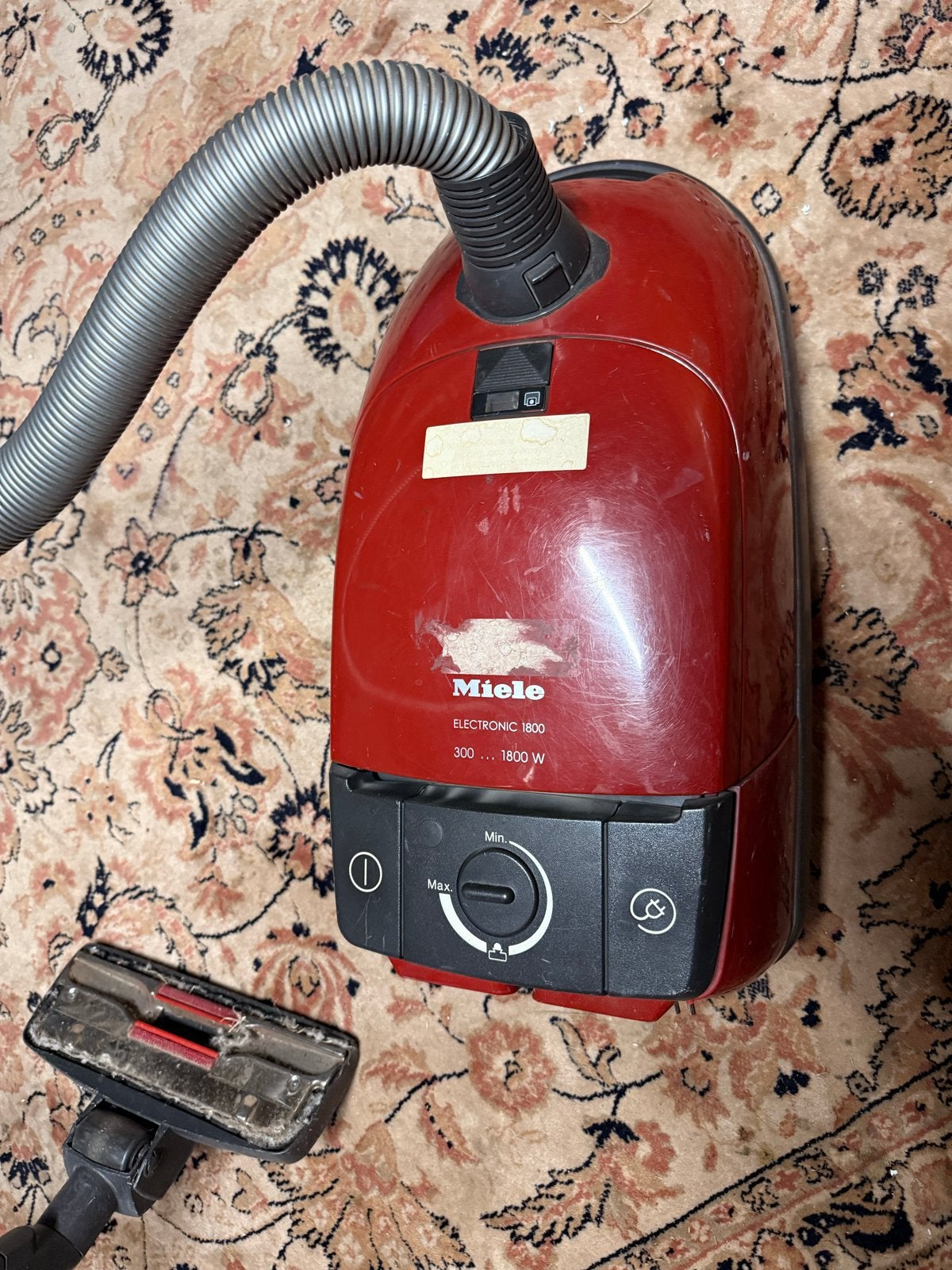 Miele S380 Electronic 1800 stofzuiger voor onderdelen, 1600 tot 2000 watt, Miele, Niet werkend, Sledestofzuiger
