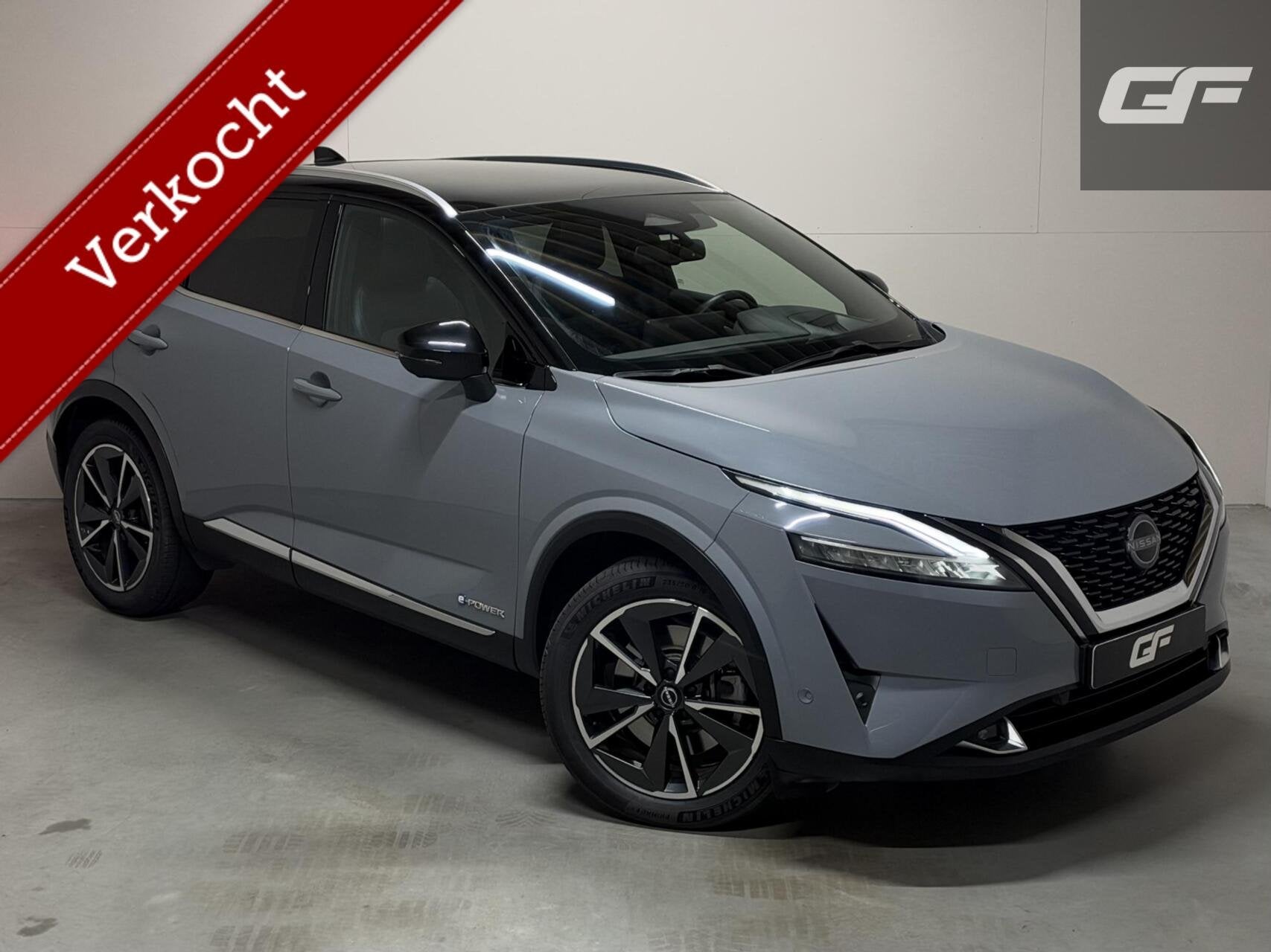Nissan Qashqai 1.5 e-Power Tekna Pano 360º HUD Carplay ACC, Auto's, Dealer onderhouden, 1497 cc, Gebruikt, Zwart