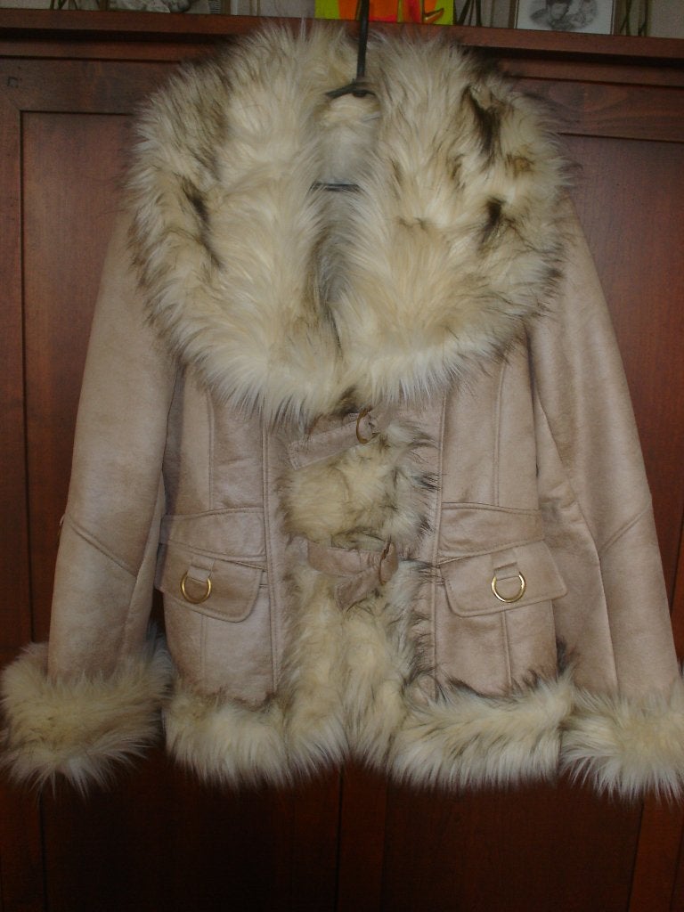 leatherlook jas met bont, maat 38/40, Maat 38/40 (M), Fashion Stil, Verzenden, Beige