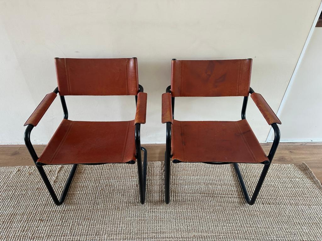 2x Matteo Grassi stoelen, Ophalen