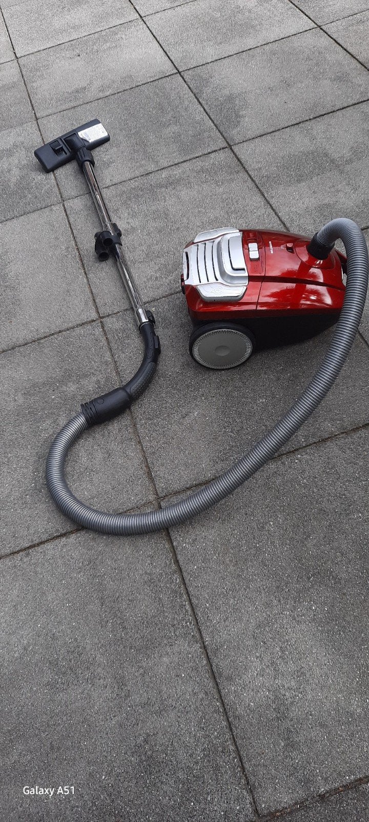 🌺🌞🌺Inventum ST306RZA/02 stofzuiger - 700 Watt, Overige merken, Gebruikt, Ophalen of Verzenden, Sledestofzuiger