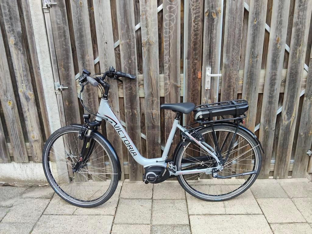 Te koop zeer nette Victoria trekking met bosch middenmotor d, 51 tot 55 cm, Ophalen of Verzenden, Zo goed als nieuw, Overige merken