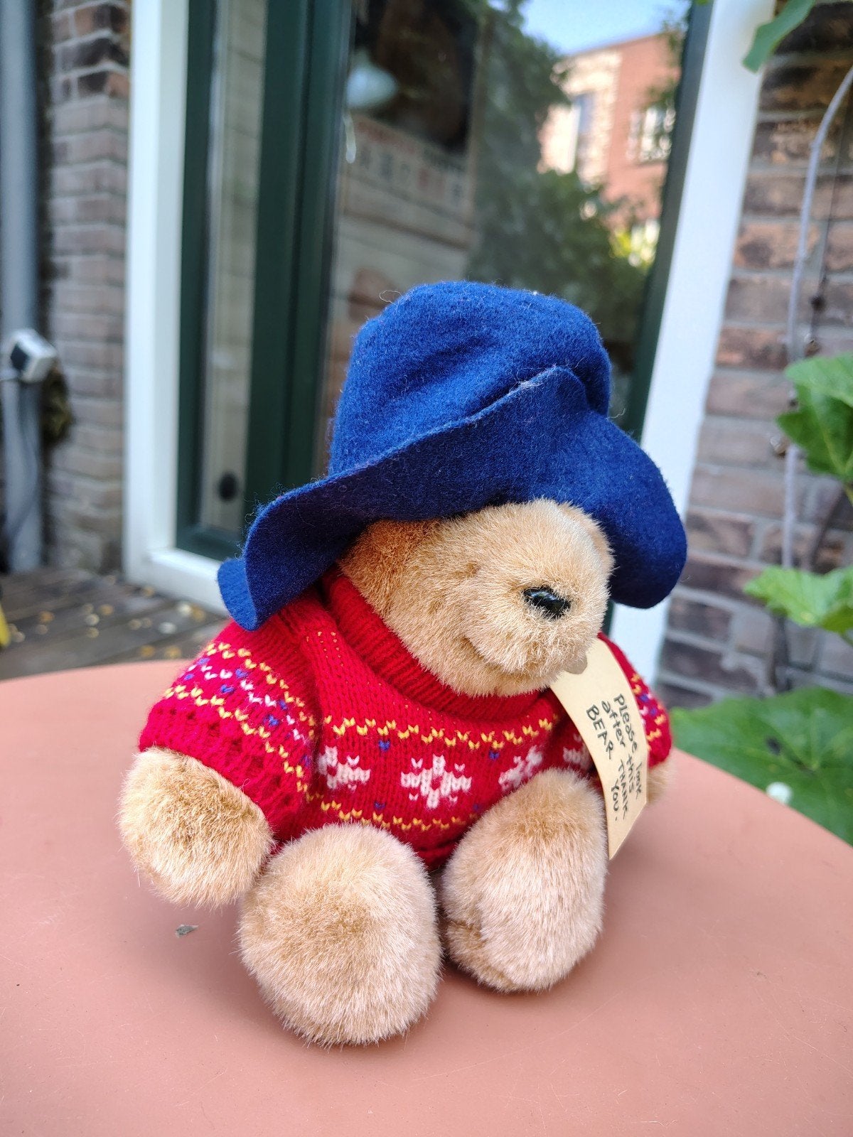 Paddington Beer met rode trui en blauwe hoed, Overige merken, Overige karakters, Beer, Ophalen of Verzenden