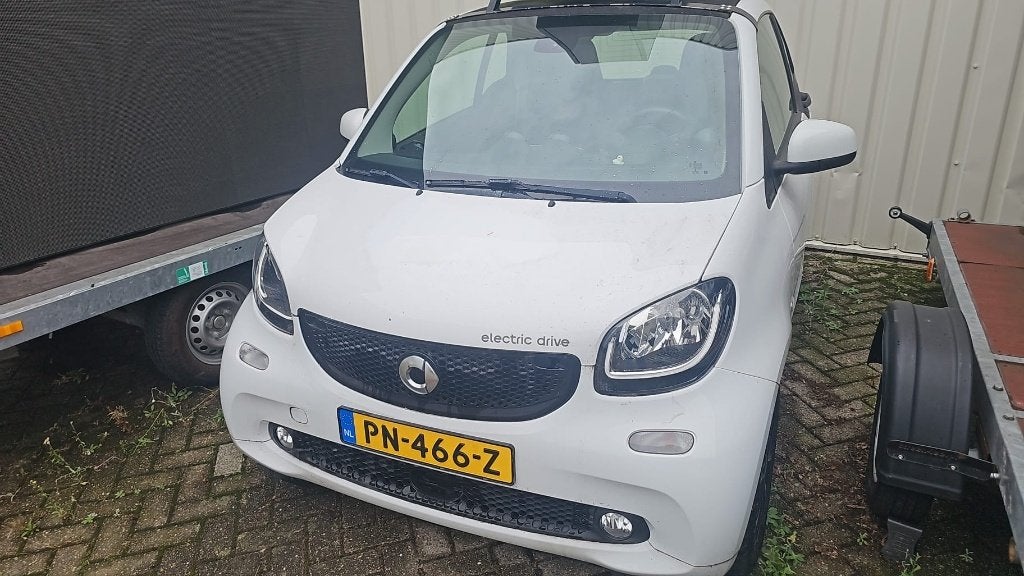 Smart electric 2017, Auto's, 37 €/maand, Zwart, Leder en Stof, Wit