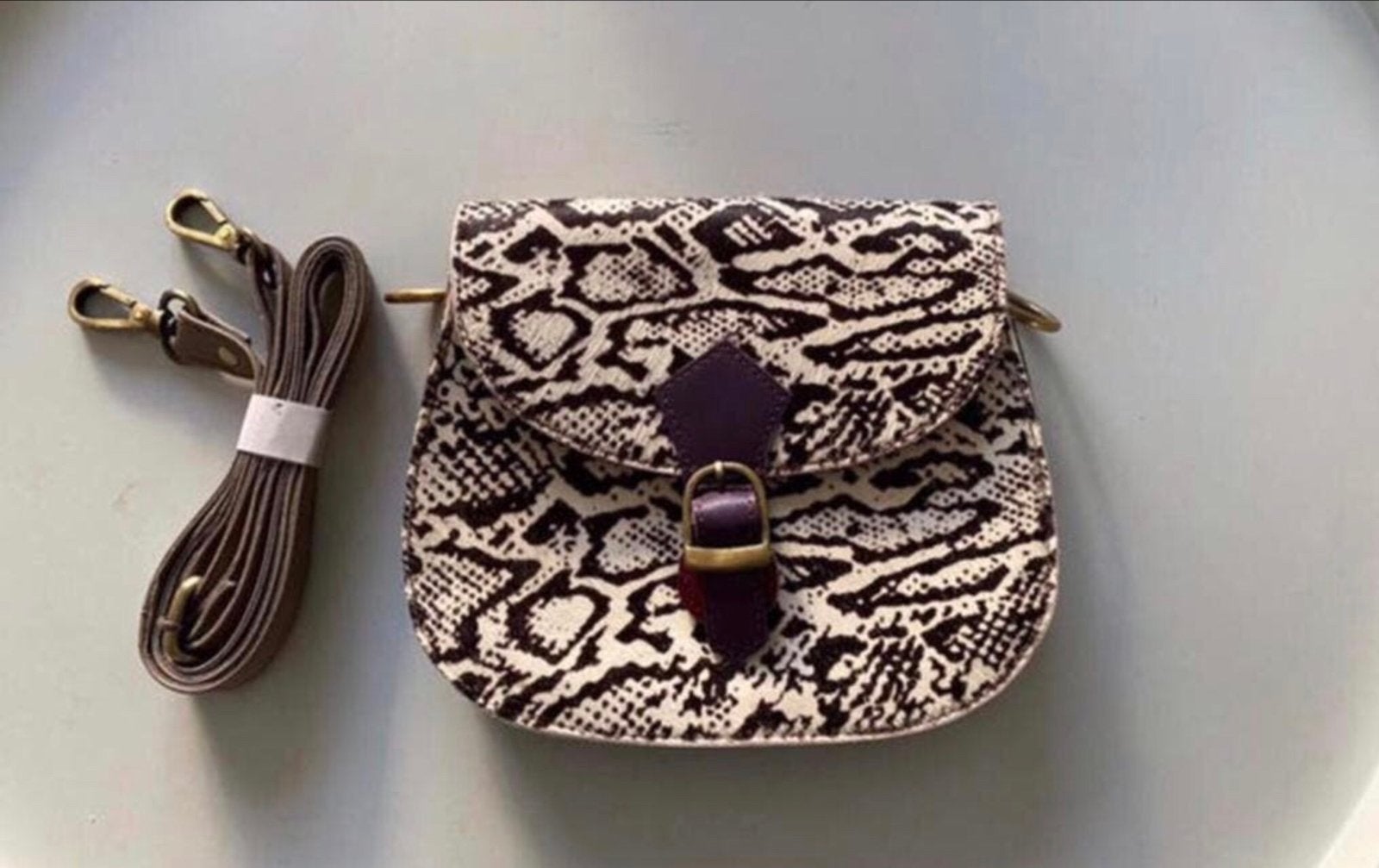 Nieuwe leren schoudertas van het merk Booming bags, Ophalen of Verzenden, Nieuw, Overige kleuren, Schoudertasje