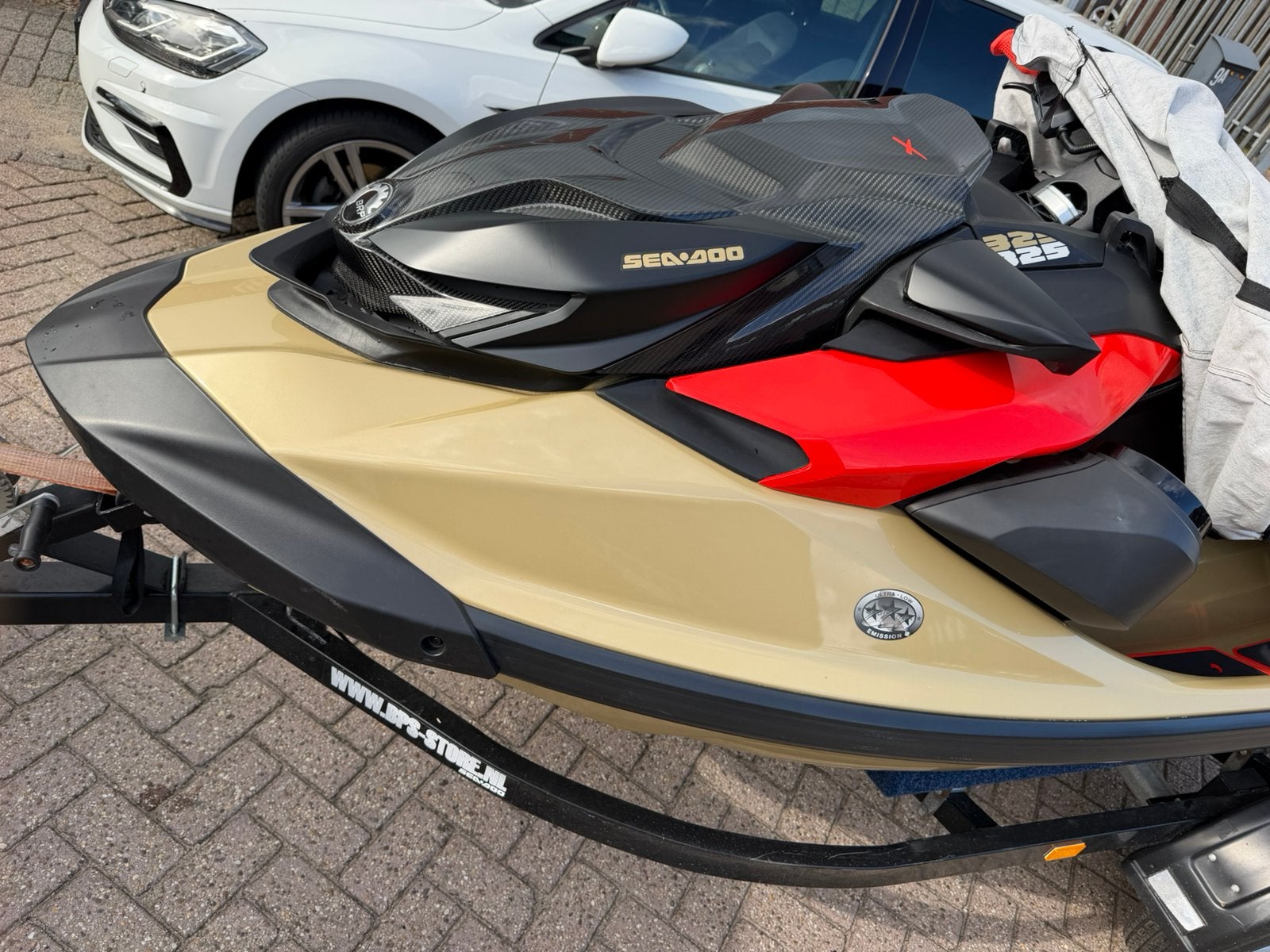 Sea-Doo RXP-X 325, Ophalen, Zo goed als nieuw, Benzine, 200 pk of meer