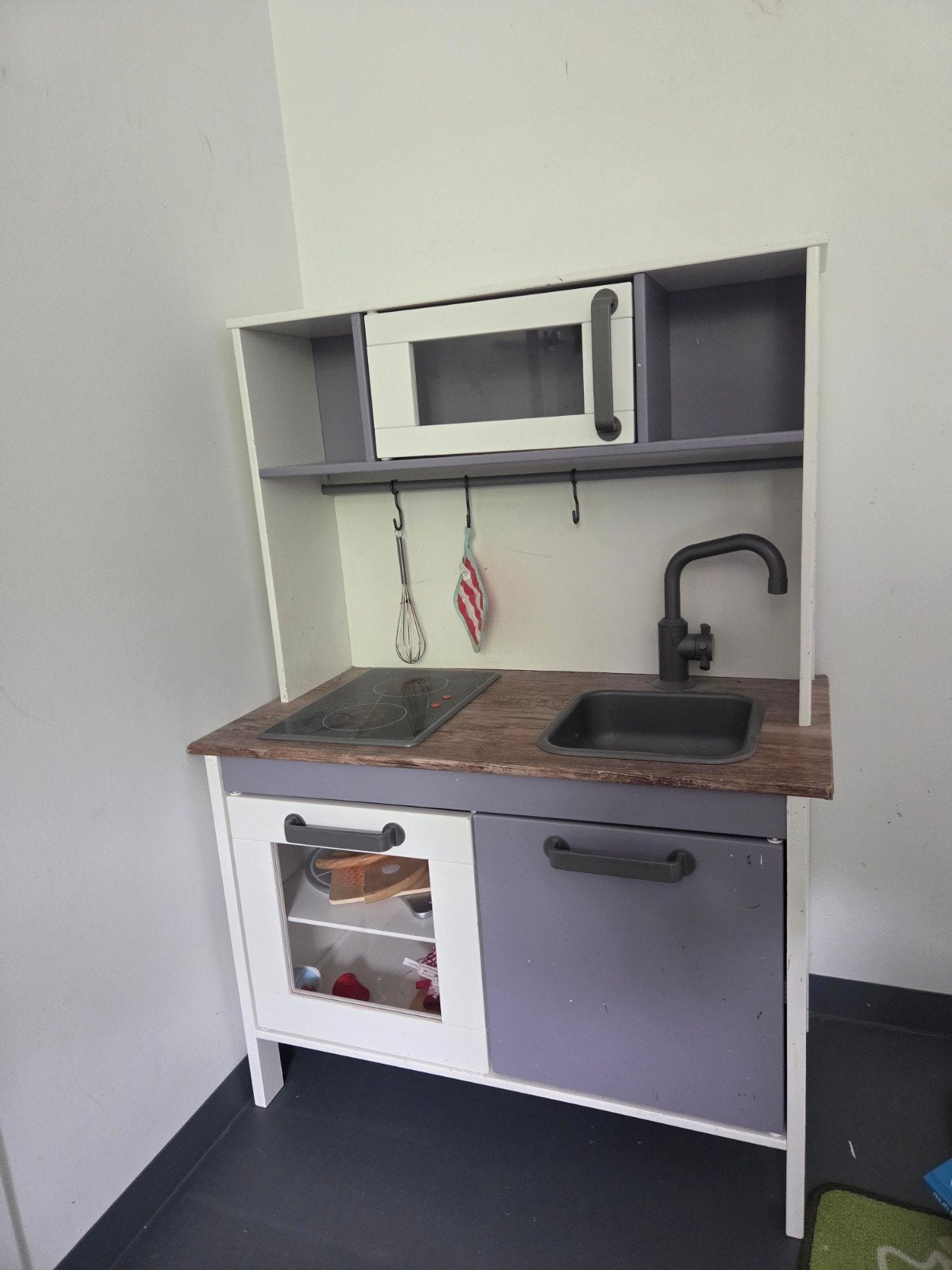 IKEA Duktig Speelkeuken met accessoires, Kinderen en Baby's, Speelgoed | Speelkeukens, Ophalen