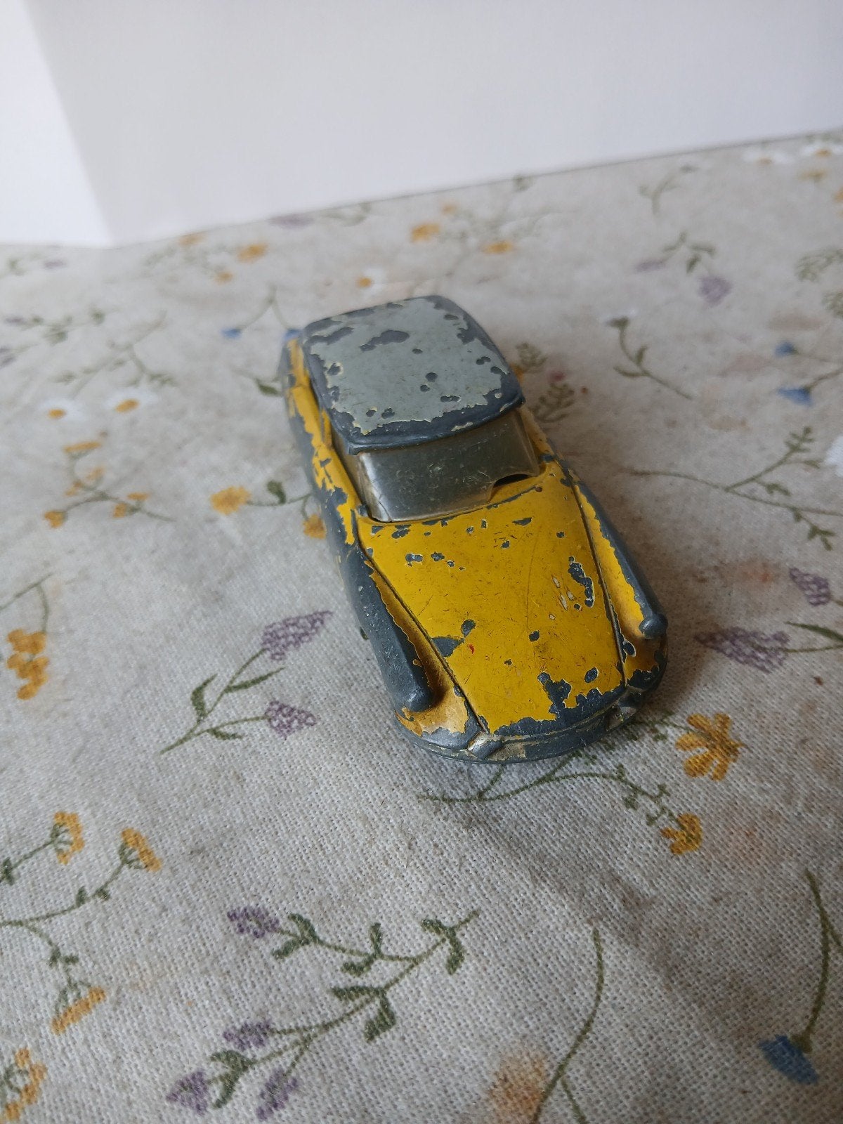 Citroën DS.  Dinky toys, opknapper, Ophalen of Verzenden, Gebruikt, Auto, Dinky Toys