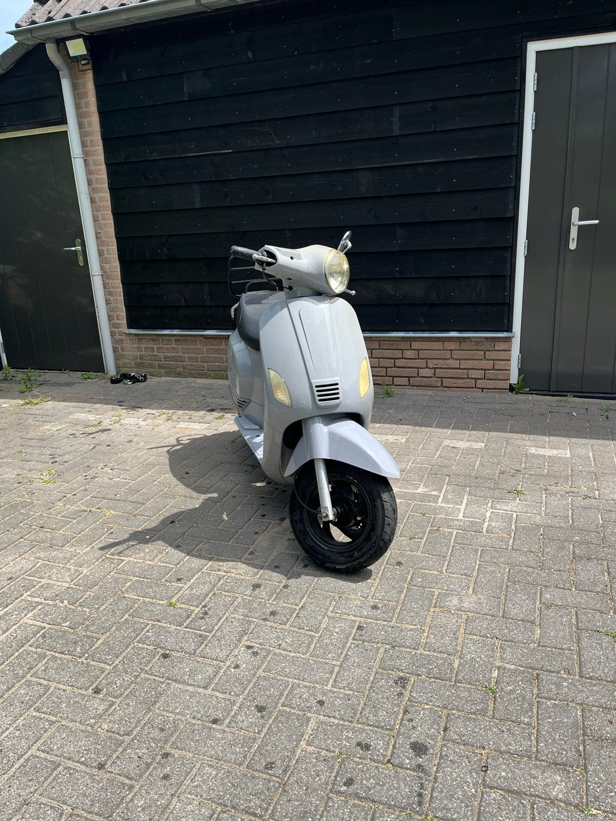 2 x riva scooter, Ophalen, Zo goed als nieuw, Blok, Overige merken