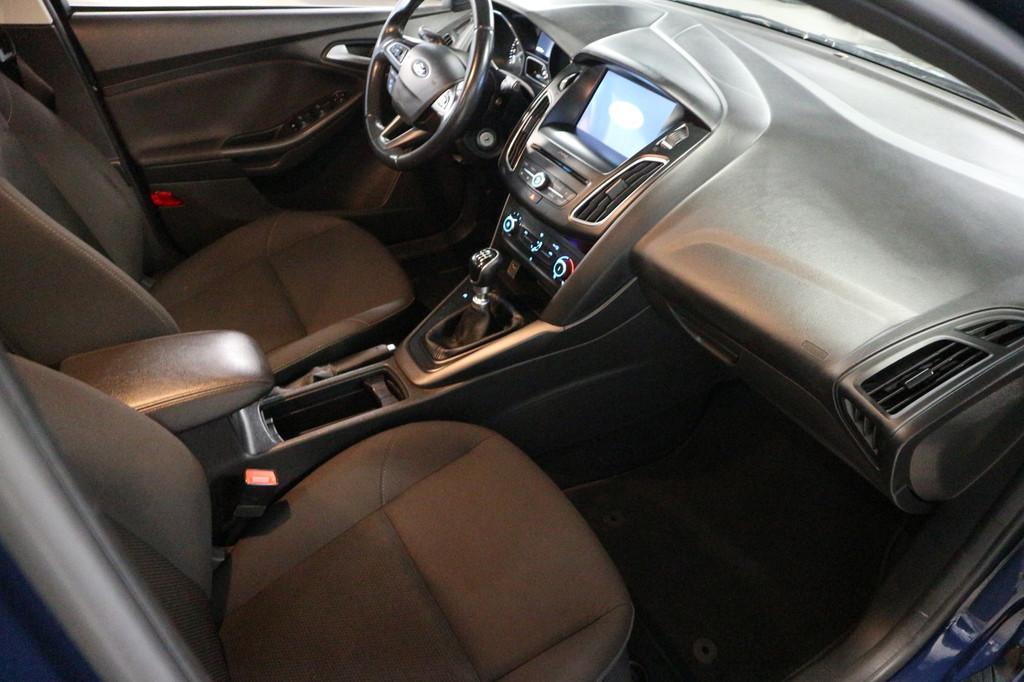 Ford Focus Wagon 1.0 / MOTOR REVISIE GEHAD twv 3000 EURO ! !, 125 pk, Gebruikt, Euro 6, Blauw